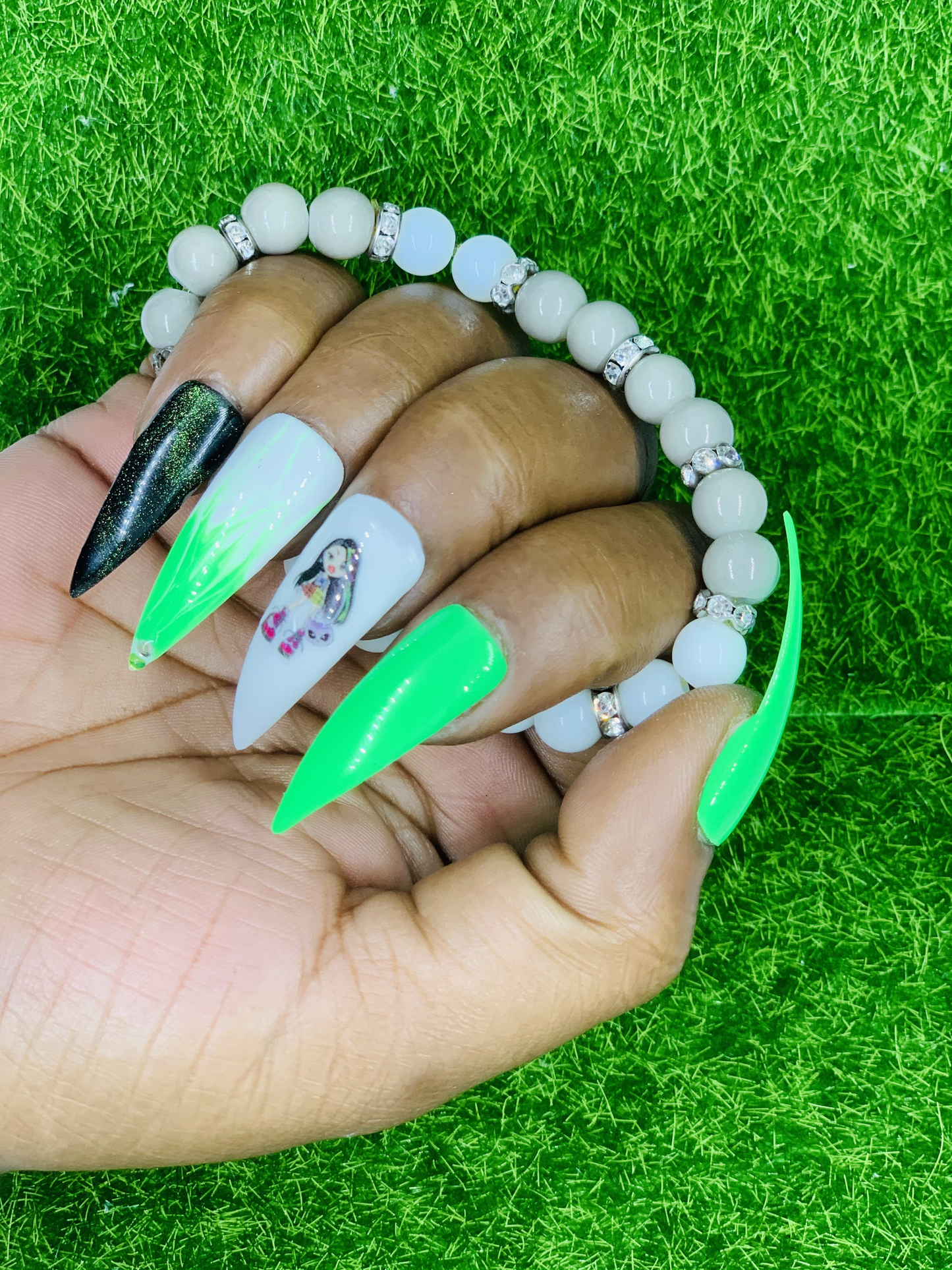 Bratz Series: Jade Claw Flame