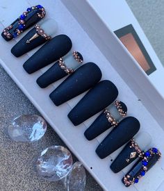 Dark Pearl - Pin Inspired - Pretty and Pressed Nails